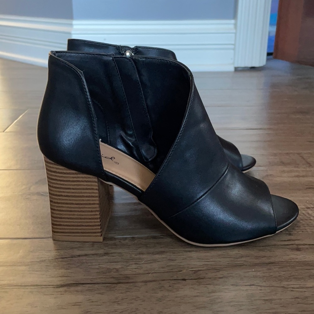Black Block Heels